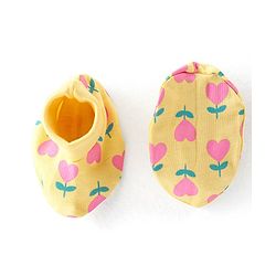 Babyhug 100% Cotton Cap Mittens & Booties Set With Floral Print Yellow - Diameter 9.5 cm