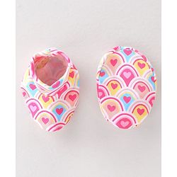 Babyhug 100% Cotton Interlock Knit Mittens & Booties Heart Print - Pink
