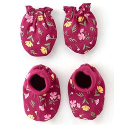 Babyhug 100% Cotton Knit Floral Print Mittens and Booties - Red