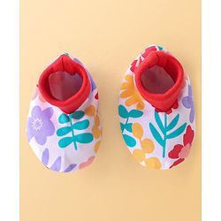 Babyhug 100% Cotton Knit Cap Mittens & Booties Set with Floral Print - Red