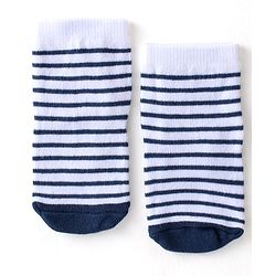 Cutewalk By Babyhug Anti Bacterial Ankle Length Socks Lion Design Pack Of 3 - Blue
