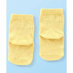 Cute Walk By Babyhug Anti Bacterial Ankle Length Socks Striped & Car Design Pack Of 3 - Red Yellow & Grey
