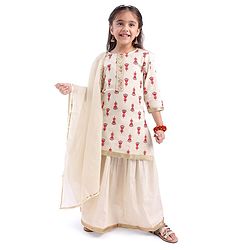 Babyhug 100% Cotton Three Fourth Sleeves Kurti Ghagra And Dupatta With Floral Print - Off White