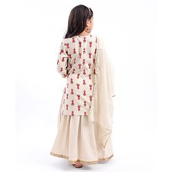 Babyhug 100% Cotton Three Fourth Sleeves Kurti Ghagra And Dupatta With Floral Print - Off White