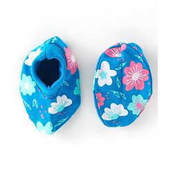 Babyhug 100% Cotton Knit Cap Mittens & Booties With Floral Print Blue - Diameter 17 cm