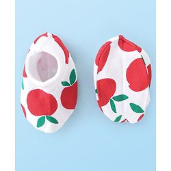 Babyhug 100% Cotton Cap Mittens & Booties With Apple Print - White