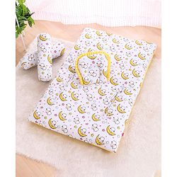 Babyhug 100% Cotton Bedding Set with Neck Pillow And Bolsters Set Sheep on Moon Print - White & Yellow
