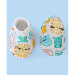 Babyhug 100% Cotton Knit Cap Mittens & Booties  Animal Print- Multicolor