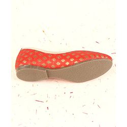 Cute Walk by Babyhug Foil Print Mojaris - Red