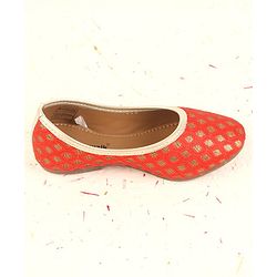 Cute Walk by Babyhug Foil Print Mojaris - Red