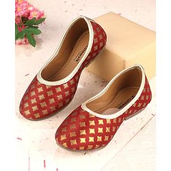 Cute Walk by Babyhug Foil Print Mojaris - Maroon