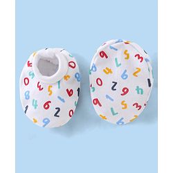 Babyhug 100% Cotton Knit Cap Mittens & Booties Number Print - Multicolour