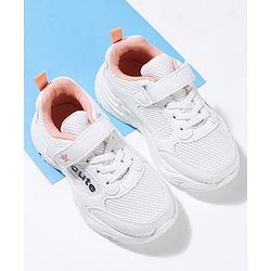 Cute Walk by Babyhug Shoes With Velcro Closure & Text Print - White