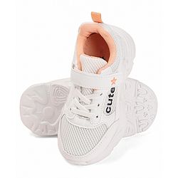 Cute Walk by Babyhug Shoes With Velcro Closure & Text Print - White