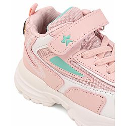 Cute Walk by Babyhug Sneakers With Velcro Closure & Logo Print - Pink