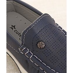 Cute Walk by Babyhug Slip On Formal & Partywear Solid Shoes with Flower Applique - Navy Blue