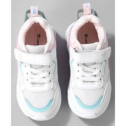 Cute Walk by Babyhug Velcro Closure Sneakers -  Pink