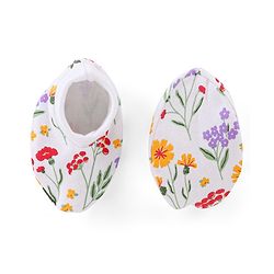 Babyhug 100% Cotton Knit Cap Mittens & Booties With Floral Print - White
