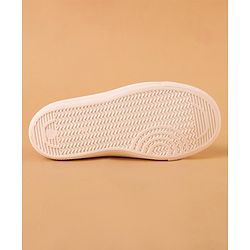 Cute Walk by Babyhug Slip On Style Casual Shoes Leaf Print - White