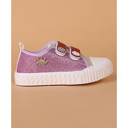 Cute Walk by Babyhug Casual Shoes Floral Patch - Purple