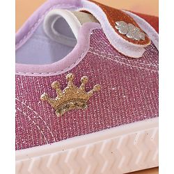 Cute Walk by Babyhug Casual Shoes Floral Patch - Purple