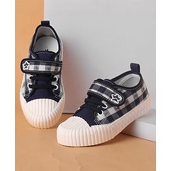 Cute Walk by Babyhug Checked Casual Shoes with Velcro Closure - Navy