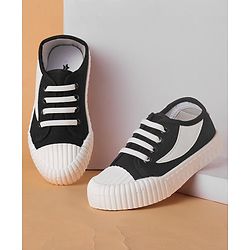 Cute Walk by Babyhug Lace Up Casual Shoes -  Black