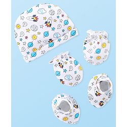 Babyhug 100% Cotton Knitted Cap Mittens & Booties with Space Print- White