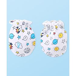 Babyhug 100% Cotton Knitted Cap Mittens & Booties with Space Print- White