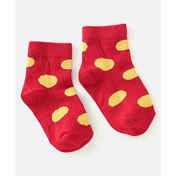 Cute Walk by Babyhug Cotton Blend Rich Non Terry Antibacterial Ankle Length Socks Polka Dots Design Pack of 5 - Multicolour