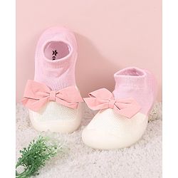Cute Walk by Babyhug Sock Shoes with Bow- Pink