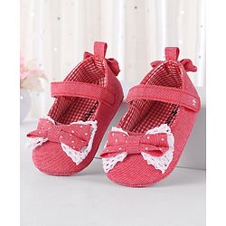 Cute Walk by Babyhug Booties with Velcro Closure -Fuchsia