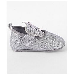 Cute Walk by Babyhug Booties Bow Applique - Silver