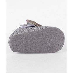 Cute Walk by Babyhug Booties Bow Applique - Silver