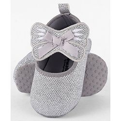 Cute Walk by Babyhug Booties Bow Applique - Silver