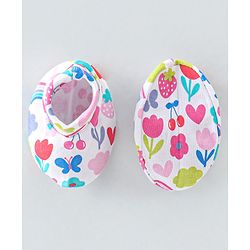 Babyhug 100% Cotton Knit Cap Mittens & Booties  Rainbow Print White - Diameter 11.5cm