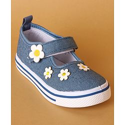 Cute Walk by Babyhug Velcro Closure Casual Shoes With Floral Applique - Blue