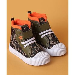 Cute Walk by Babyhug Casual Shoes with Velcro Closure Camouflage Print - Green