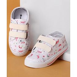 Cute Walk by Babyhug Casual Shoes with Velcro Closure Butterfly Print - White