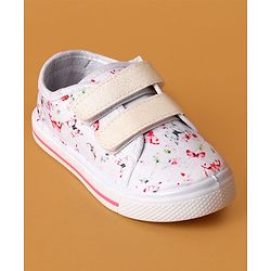 Cute Walk by Babyhug Casual Shoes with Velcro Closure Butterfly Print - White