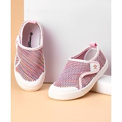 Cute Walk by Babyhug Slip On Textured Casual Shoes with Velcro Closure - Pink
