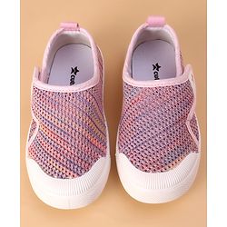 Cute Walk by Babyhug Slip On Textured Casual Shoes with Velcro Closure - Pink