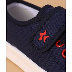 Cute Walk by Babyhug Velcro Closure Casual Shoes - Navy Blue