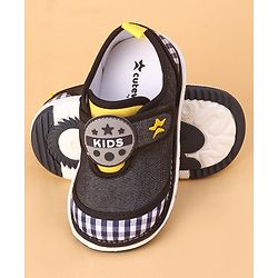 Cute Walk by Babyhug Musical Casual Shoes with Velcro Closure- Navy Blue