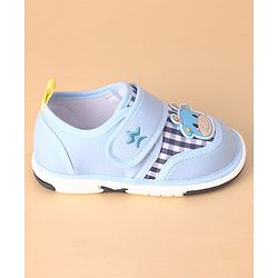 Cute Walk by Babyhug Casual Musical Shoes with Velcro Closure -Blue