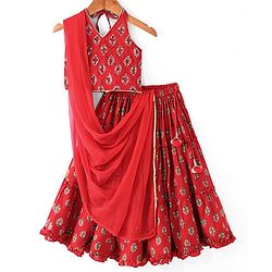 Babyhug 100% Cotton Woven Sleeveless Halter Neck Embroidered Choli Cambric Printed Tiered Lehenga & Dupatta Set - Red