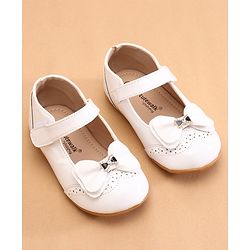 Cute Walk by Babyhug Ballerina with Bow Applique & Velcro Closure -White