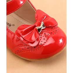 Cute Walk by Babyhug Ballerina with Bow Applique & Velcro Closure -White