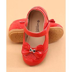 Cute Walk by Babyhug Ballerina with Bow Applique & Velcro Closure -White