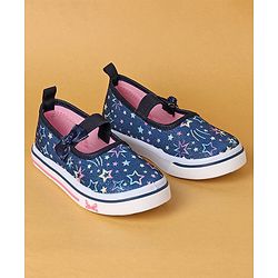 Cute Walk by Babyhug Casual Shoes Stars Print - Blue